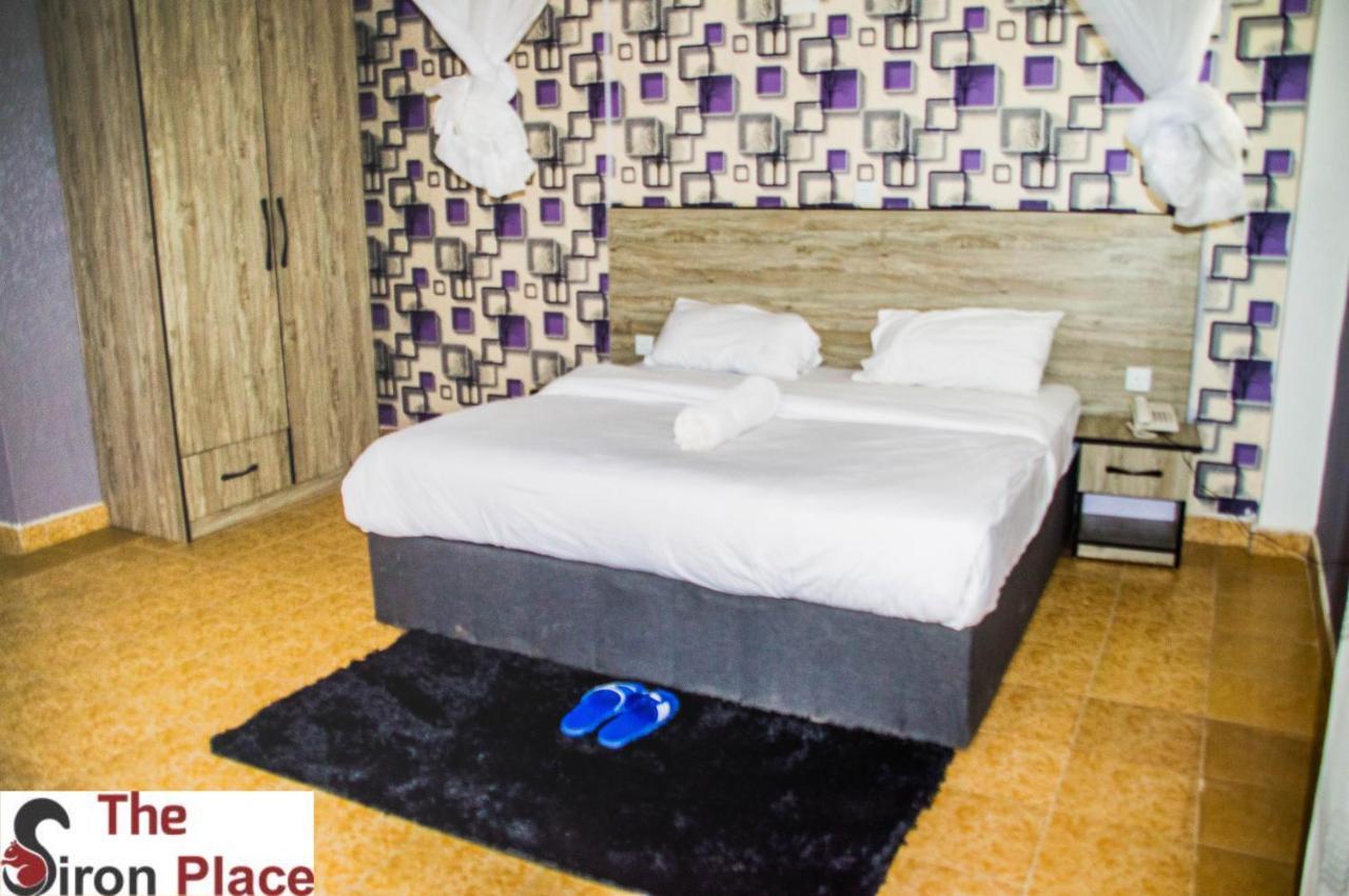 The Siron Place Hotel Ongata Rongai ภายนอก รูปภาพ